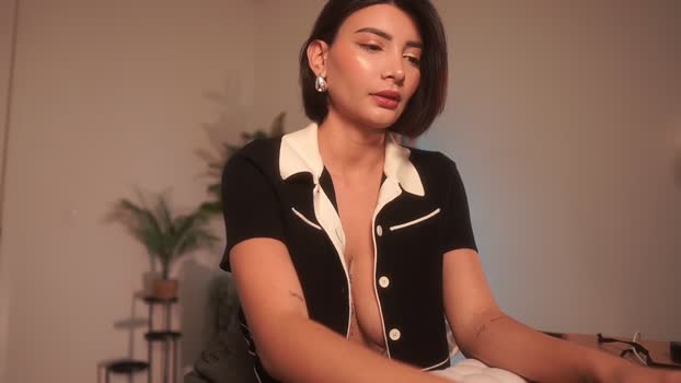 letiziafulkers1 Female Chaturbate 19-01-2025