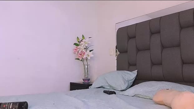 gina_akemi Couple Chaturbate 20-01-2025