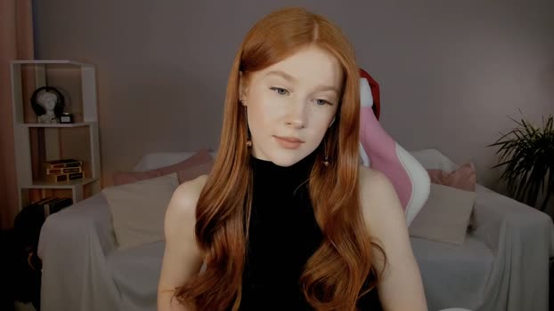 leahsthetics Female Chaturbate 20-01-2025