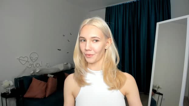mi_mi_molly Female Chaturbate 21-01-2025