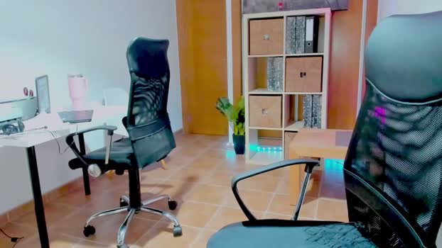 redskyxxx_ Couple Chaturbate 21-01-2025