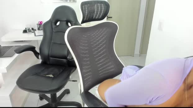emillybrowm Couple Chaturbate 21-01-2025