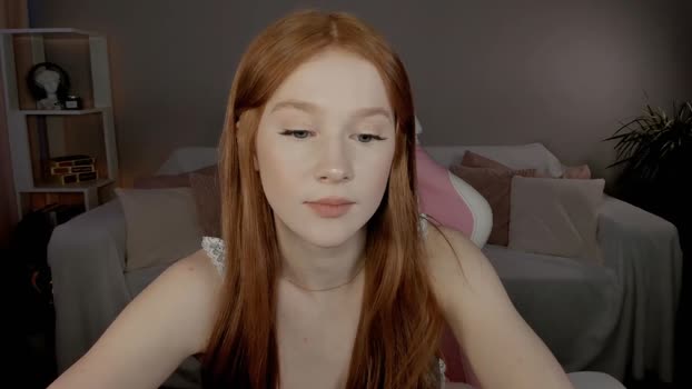 leahsthetics Female Chaturbate 21-01-2025