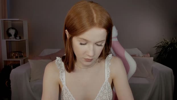 leahsthetics Female Chaturbate 22-01-2025