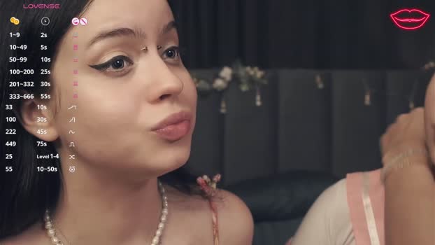 vivid_girls Couple Chaturbate 22-01-2025