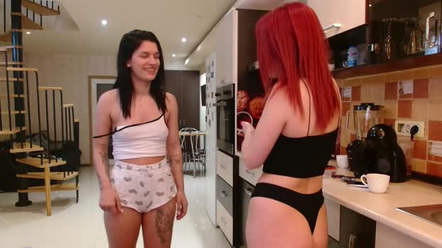 aly_alyce Couple Chaturbate 23-01-2025