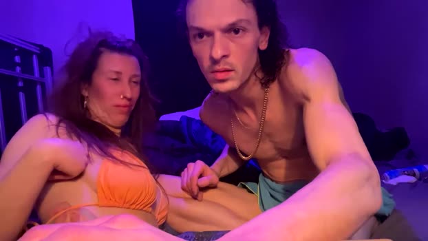 bigkitties69 Couple Chaturbate 23-01-2025