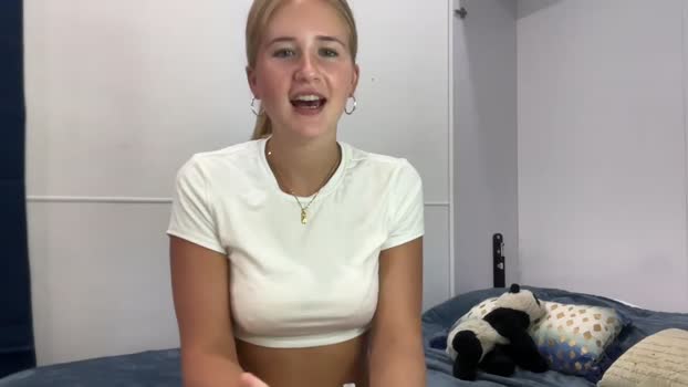 itsssosierra Female Chaturbate 24-01-2025