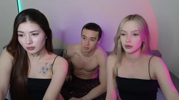 mmkakpoxyi22 Couple Chaturbate 24-01-2025
