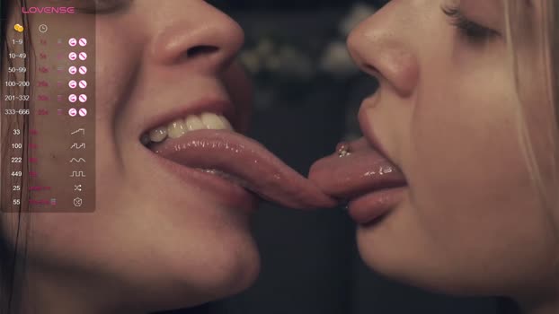 vivid_girls Couple Chaturbate 25-01-2025
