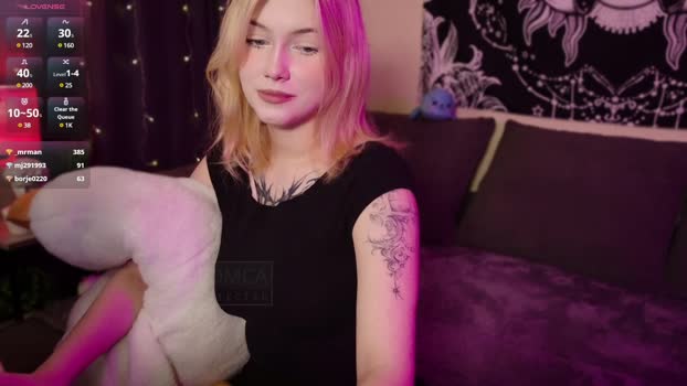 hellenhornny Female Chaturbate 26-01-2025