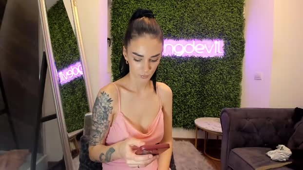 hotfallingdevil Female Chaturbate 26-01-2025