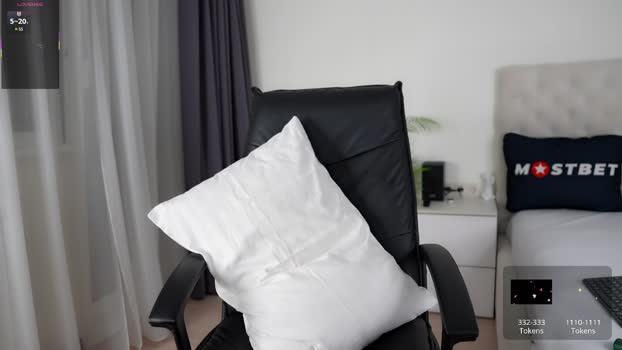 kissing33 Female Chaturbate 26-01-2025