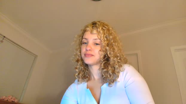 theislandgirl Female Chaturbate 27-01-2025
