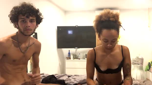 hungmoney26 Couple Chaturbate 30-01-2025