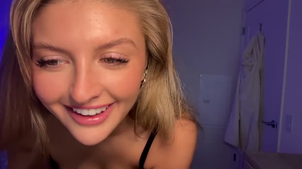 sarahjonesx Female Chaturbate 30-01-2025