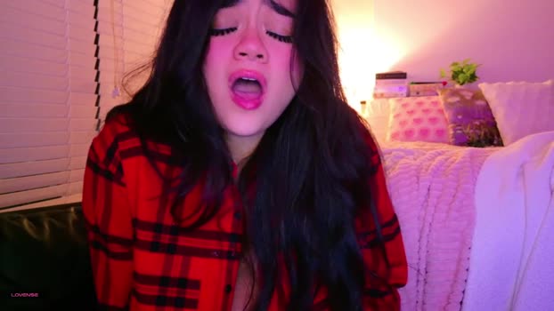 annatigarr Female Chaturbate 31-01-2025