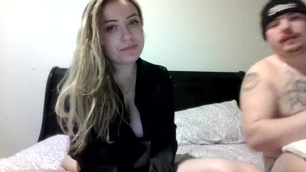 johnnny420 Couple Chaturbate 01-02-2025