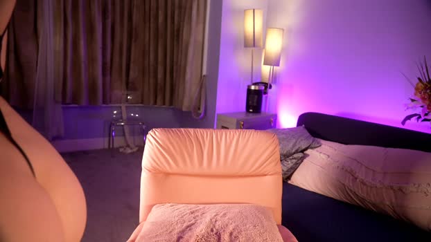 littlee33 Female Chaturbate 01-02-2025