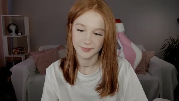 leahsthetics Female Chaturbate 06-02-2025