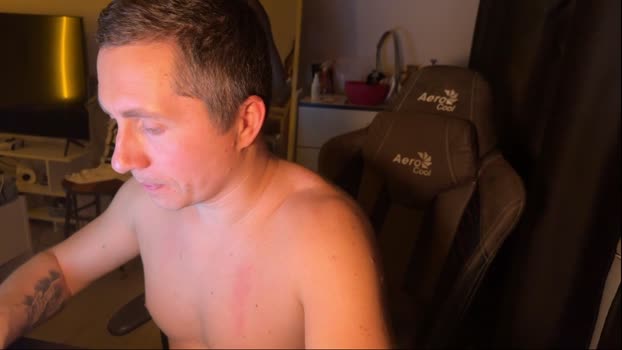 vorvik Couple Chaturbate 06-02-2025