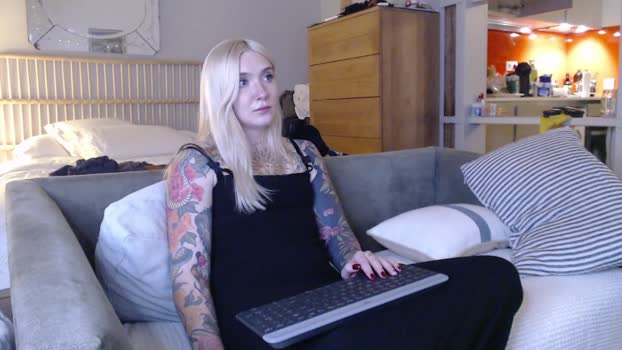 tattoobbgirl