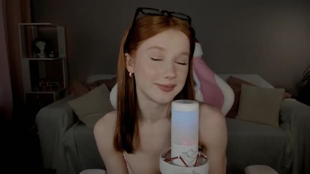 leahsthetics Female Chaturbate 09-02-2025
