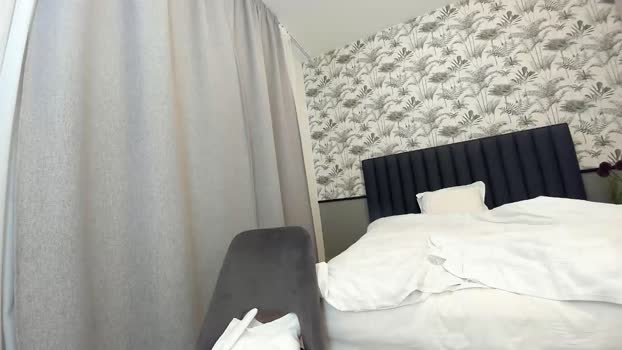 ehotlovea Female Chaturbate 11-02-2025