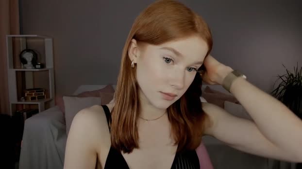 leahsthetics Female Chaturbate 11-02-2025