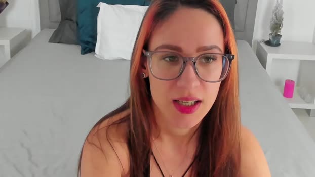 nicoleirisxxx Female Chaturbate 12-02-2025
