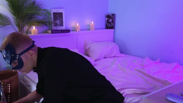 axe_mia
