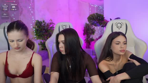 bright_diamonds_054 Couple Chaturbate 18-02-2025