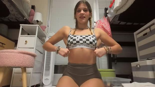 itsalexlove Female Chaturbate 17-02-2025