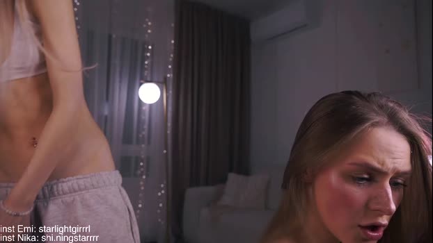 emi_me Couple Chaturbate 22-02-2025