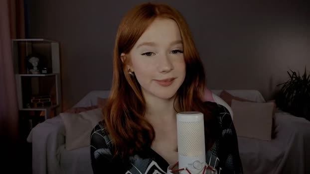 leahsthetics Female Chaturbate 24-02-2025