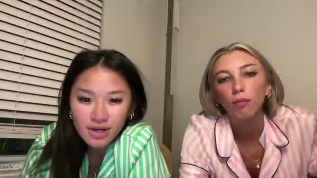 leftsharkcait Female Chaturbate 23-02-2025