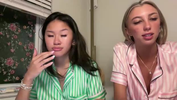 leftsharkcait Female Chaturbate 23-02-2025