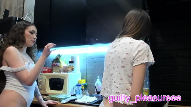 1i1ypa1mer Couple Chaturbate 24-02-2025