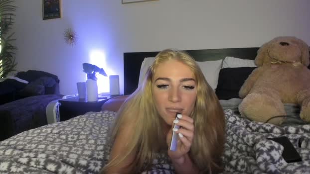 badgrljade Female Chaturbate 24-02-2025