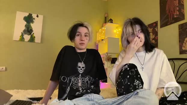 veryraretwins Couple Chaturbate 24-02-2025