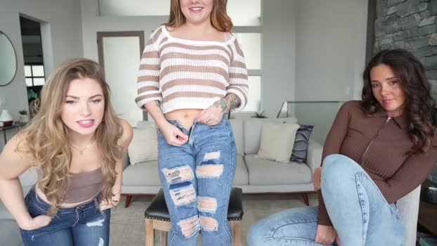 leahsunshine Couple Chaturbate 25-02-2025