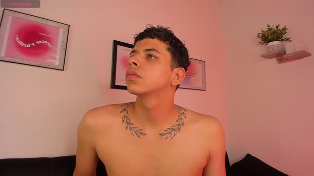 _e_m_m_a_1 Couple Chaturbate 27-02-2025