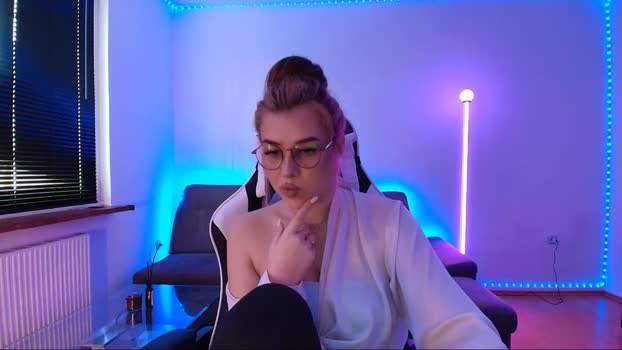 emma_candyyy Female Chaturbate 02-03-2025