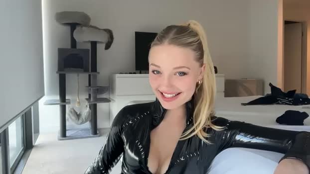 giselleflexible Female Chaturbate 01-03-2025