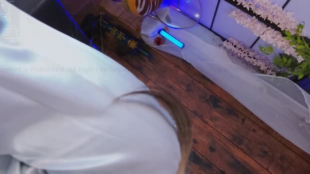mollyflwers Female Chaturbate 04-03-2025
