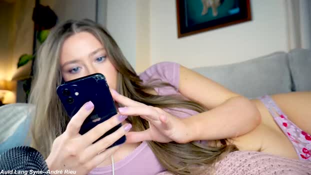 x_lily_x Female Chaturbate 05-03-2025
