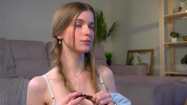 brave_journey Female Chaturbate 06-03-2025
