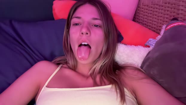 oliviahansleyy Female Chaturbate 10-03-2025