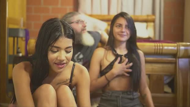 cheeseburgerjesus Couple Chaturbate 10-03-2025