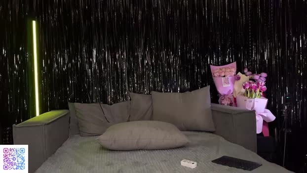 lallebi Female Chaturbate 12-03-2025